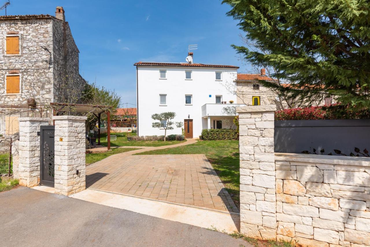 The Village Novigrad Istria Exterior foto